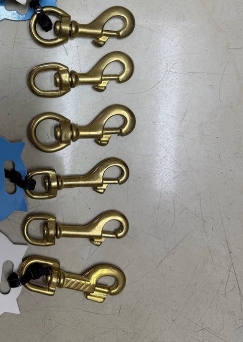 VitaChain Leash Clips